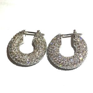 "18k" stamped white gold diamond cluster hoop earrings